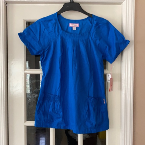 Women royal blue koi Lily Uniform Top In 3 sizes - Picture 1 of 3